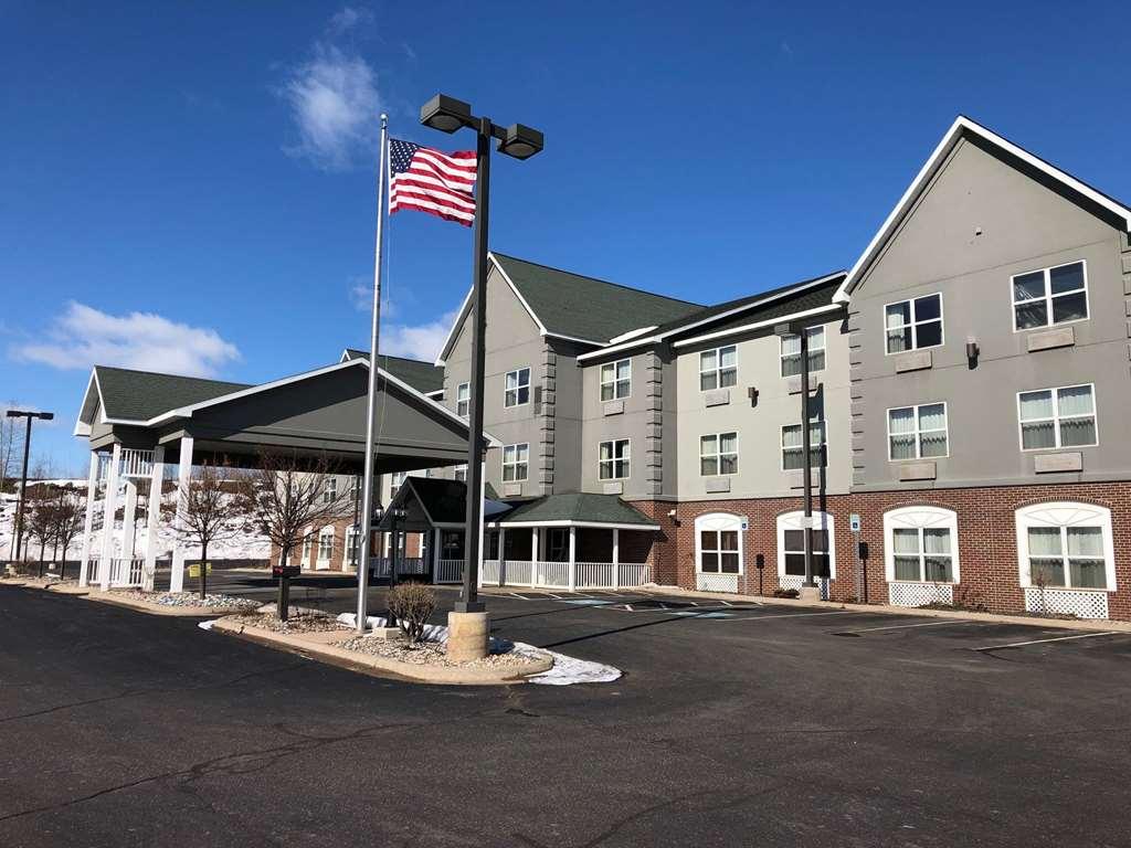 Americinn By Wyndham Iron Mountain Εξωτερικό φωτογραφία