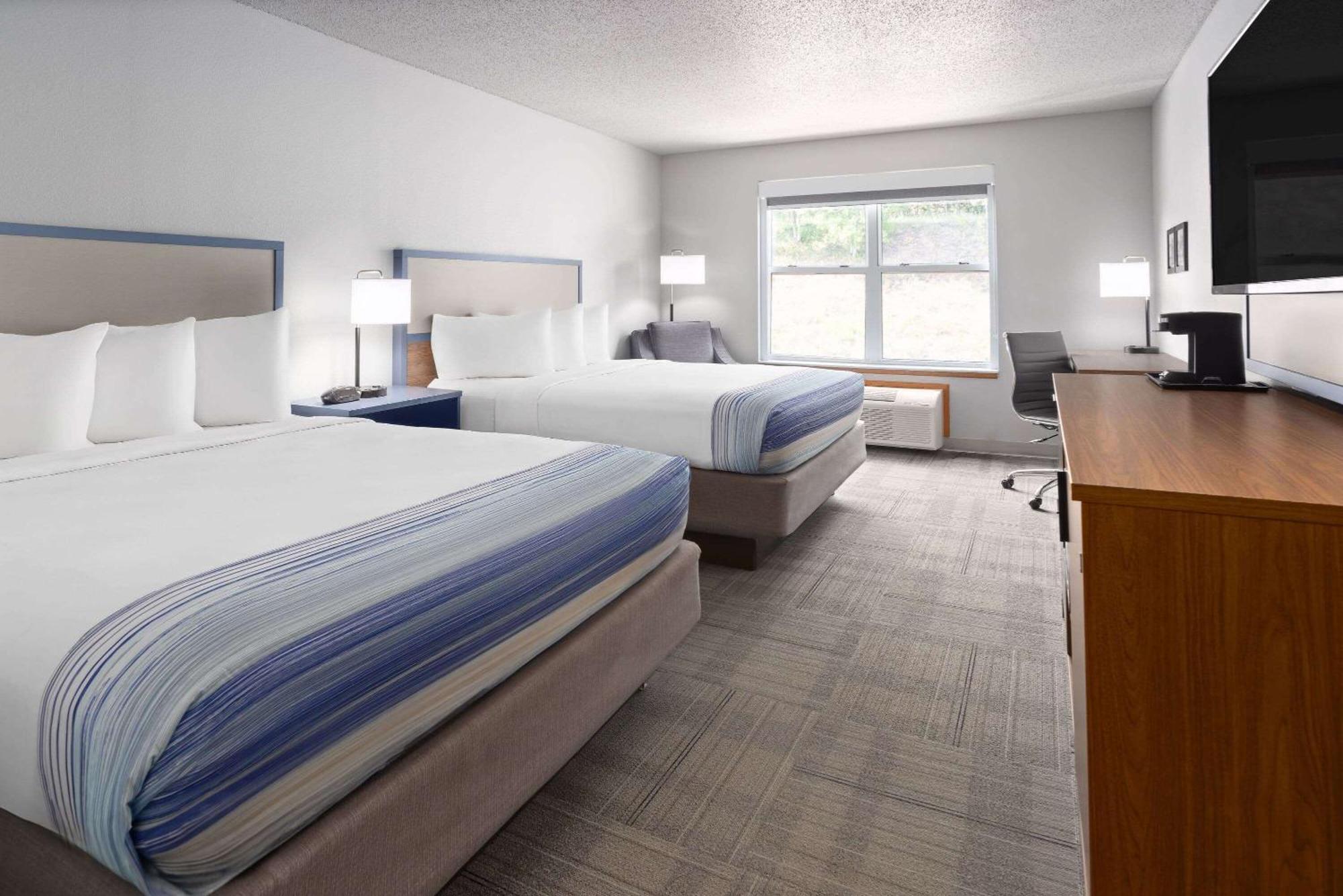 Americinn By Wyndham Iron Mountain Εξωτερικό φωτογραφία