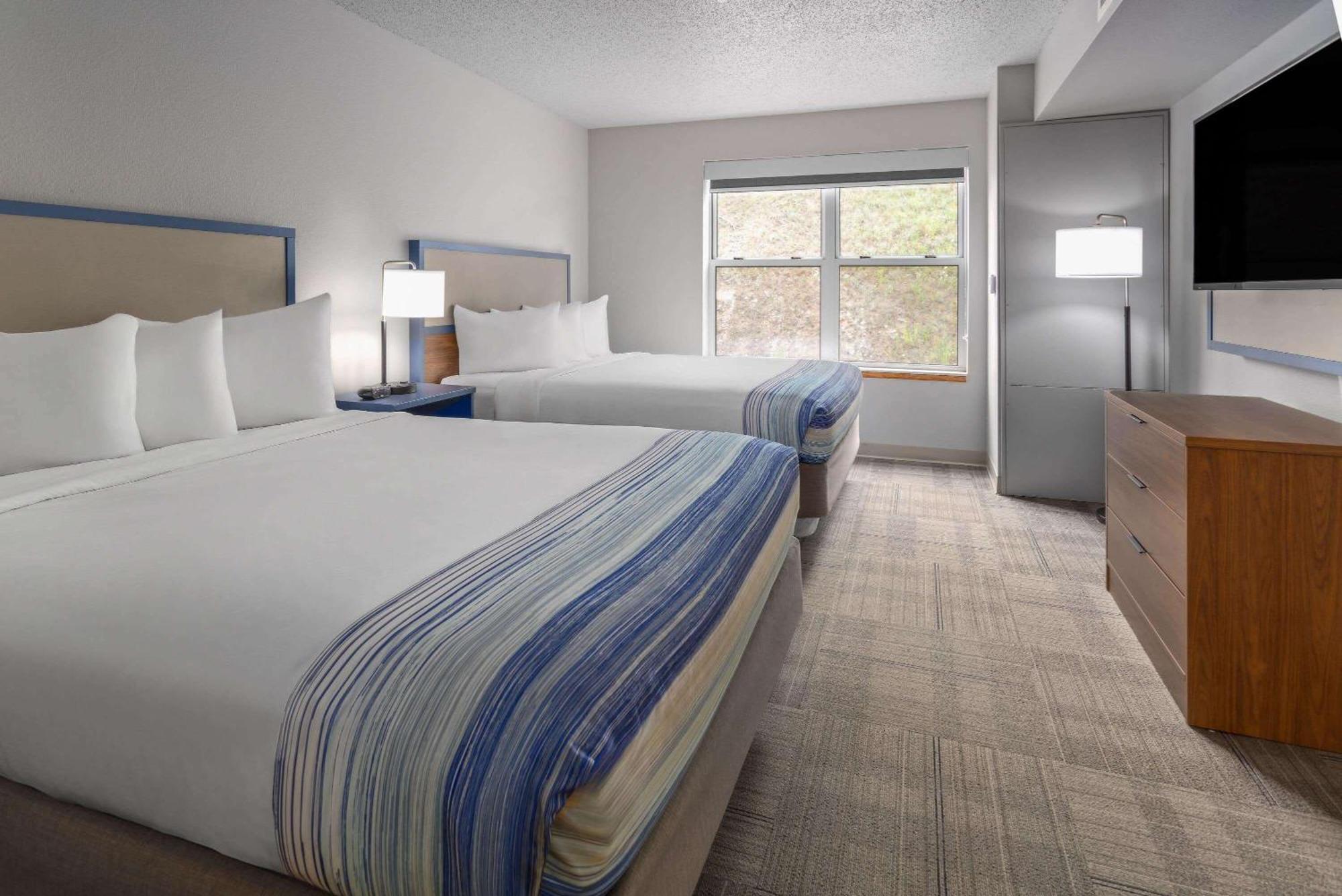 Americinn By Wyndham Iron Mountain Εξωτερικό φωτογραφία