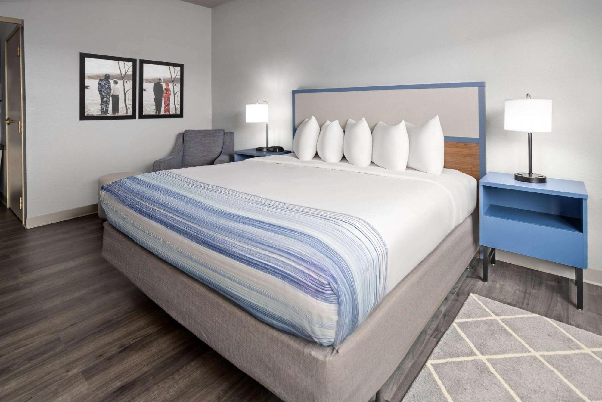 Americinn By Wyndham Iron Mountain Εξωτερικό φωτογραφία