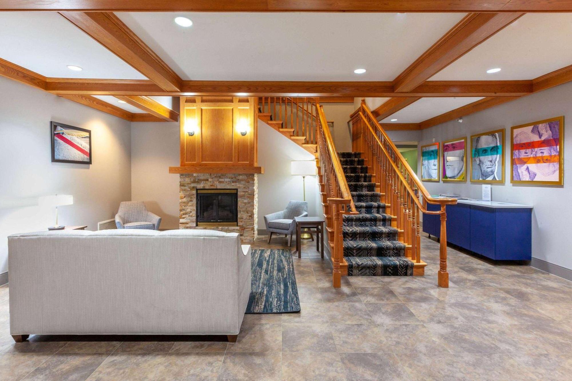 Americinn By Wyndham Iron Mountain Εξωτερικό φωτογραφία