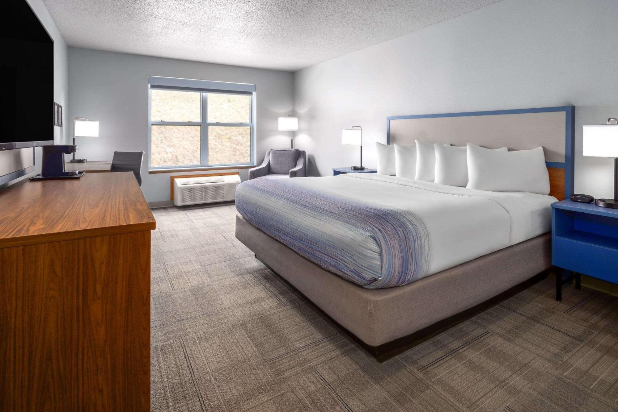 Americinn By Wyndham Iron Mountain Εξωτερικό φωτογραφία