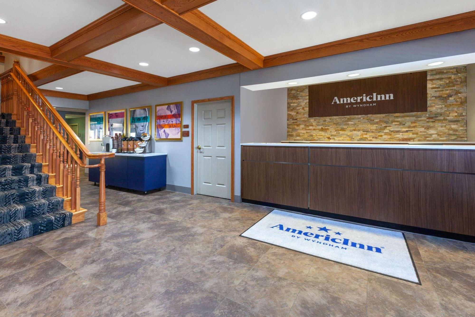 Americinn By Wyndham Iron Mountain Εξωτερικό φωτογραφία